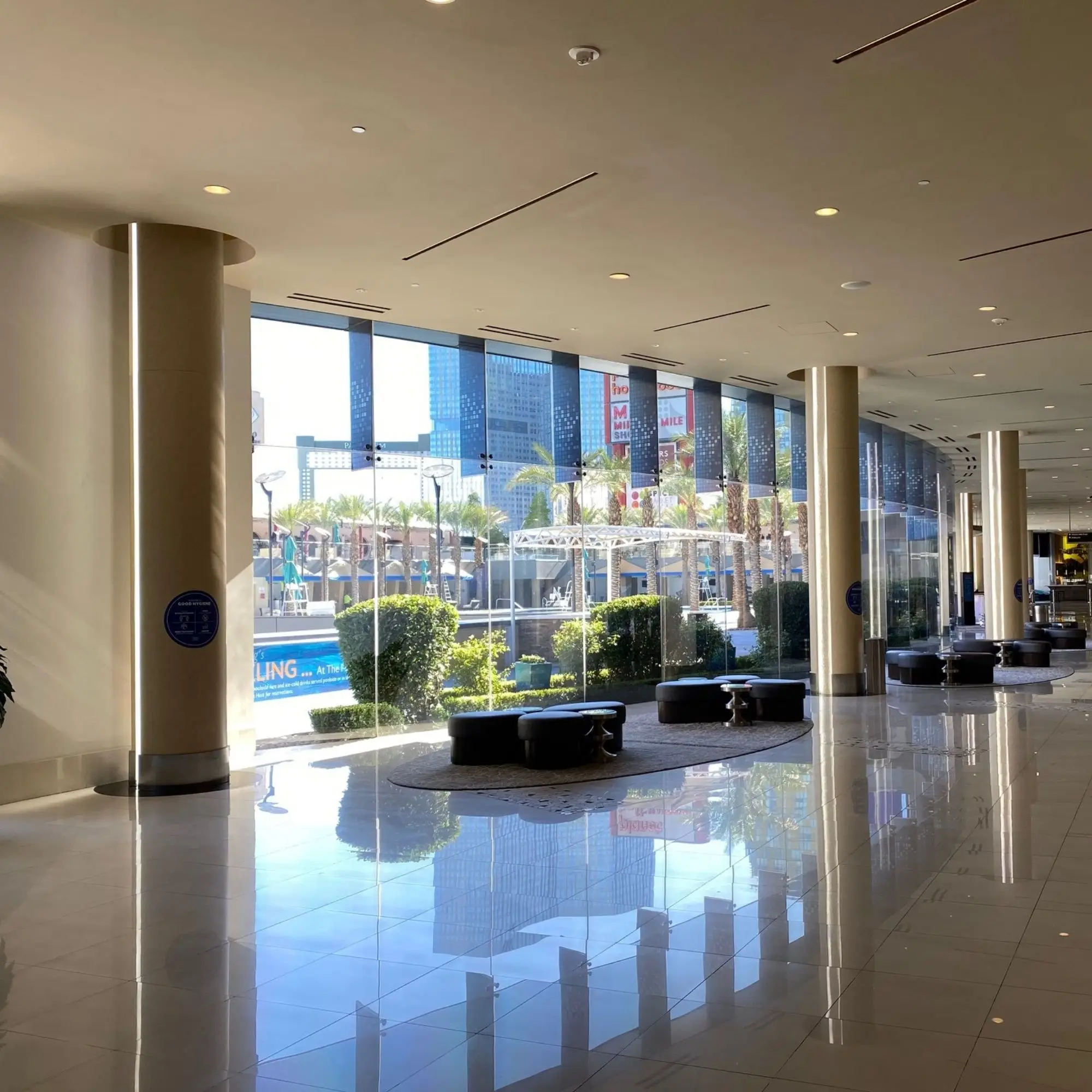 Elara Lobby Black Tea and Fig Signature