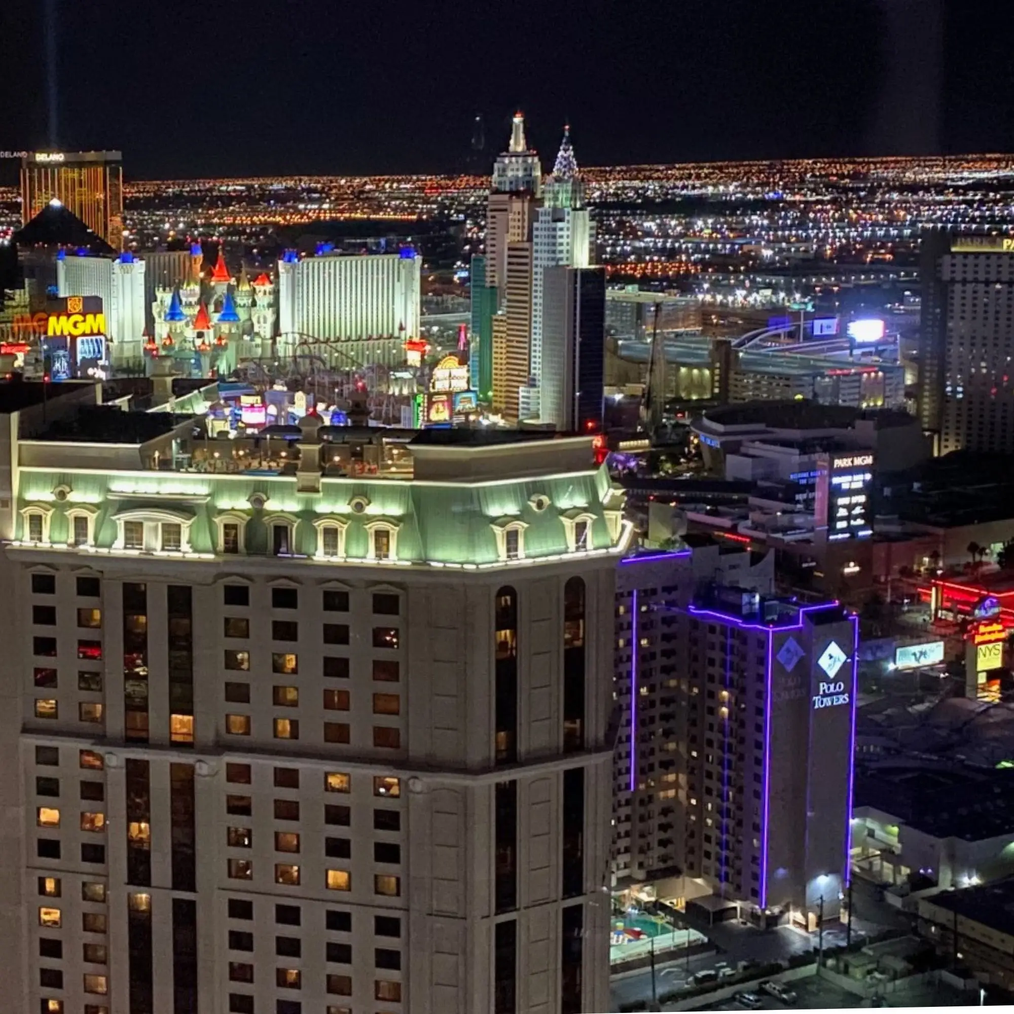 Polo Towers Black Tea & Fig Signature